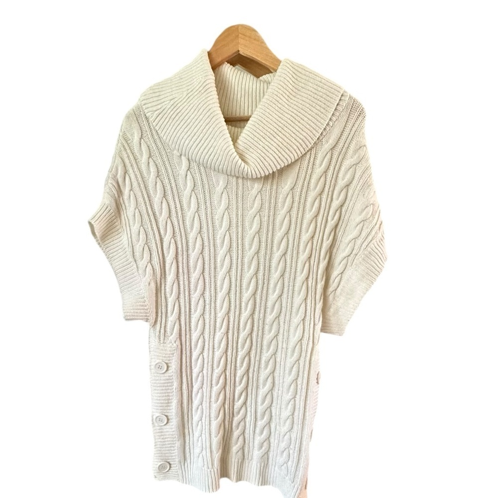 🔴5 for $40 SALE !
Nicole Miller Cream Cable Knit, Cowl Neck Sweater XS
